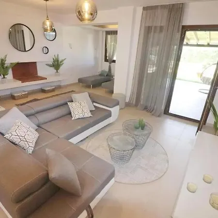 Ferienhaus By The Sea Pefkochori